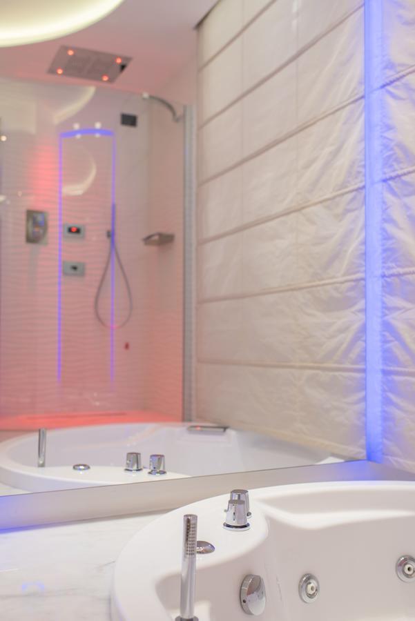 Lux Suites In Roma Bagian luar foto