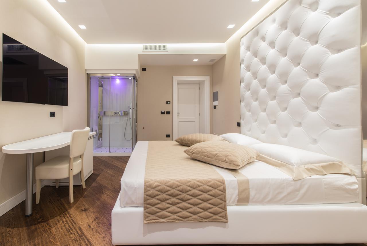 Lux Suites In Roma Bagian luar foto
