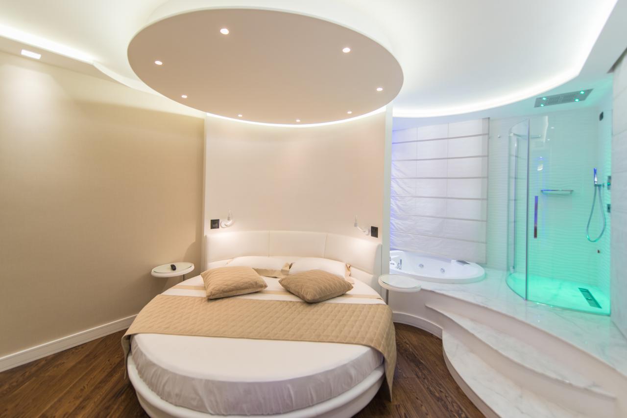 Lux Suites In Roma Bagian luar foto