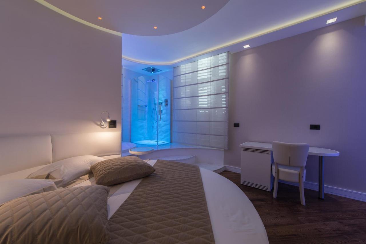 Lux Suites In Roma Bagian luar foto